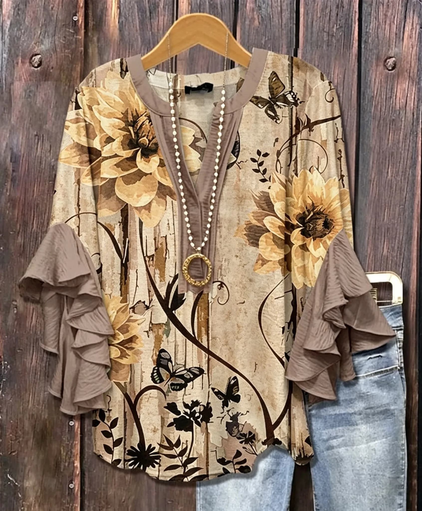 Camicetta da donna con scollo a V e volant, mezza manica, stampa floreale a farfalla, top casual per tutti i giorni, beige, marrone, primavera, estate