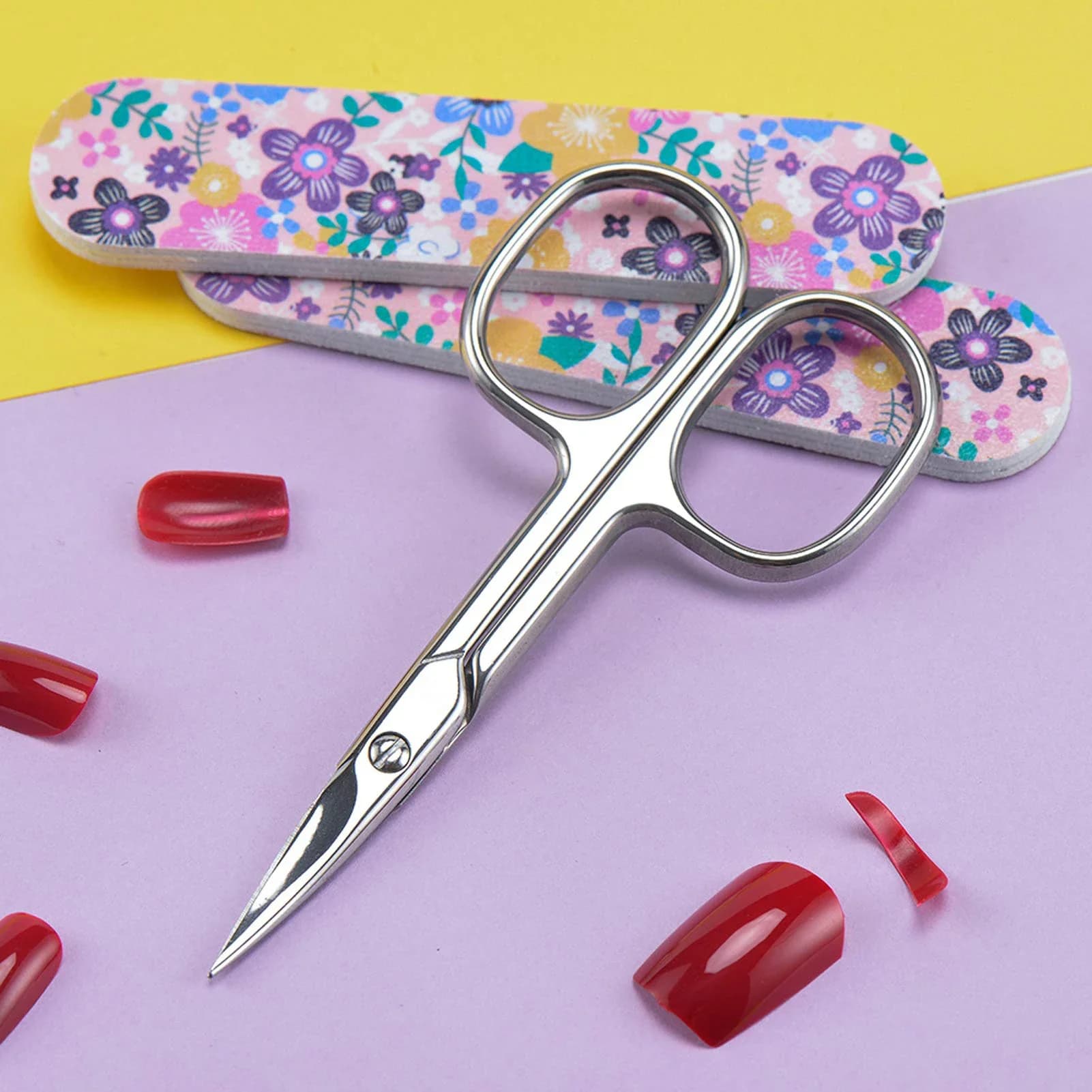 Forbici per manicure professionali Cuticola in acciaio inossidabile Precisione Bellezza Toelettatura per unghie Capelli facciali Sopracciglio Ciglia Naso Capelli