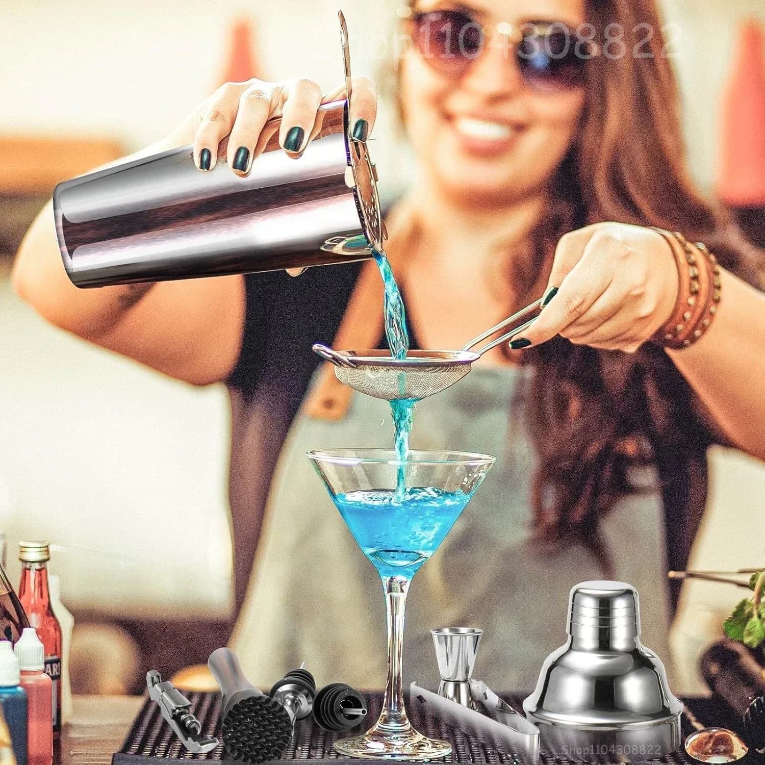 Set da Barman in Acciaio Inox con Shaker per Cocktail, Mixer Argento, Shaker Boston per Martini e Vino, Strumenti per Feste e Bar