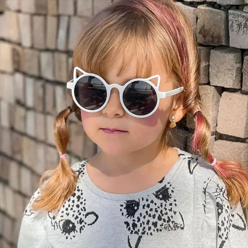 2025 Small Cat Shaped Sunglasses Outdoor Cute Solar Protection Beach Boys Girls Sunglasses Shades Eyewear UV400 Oculos