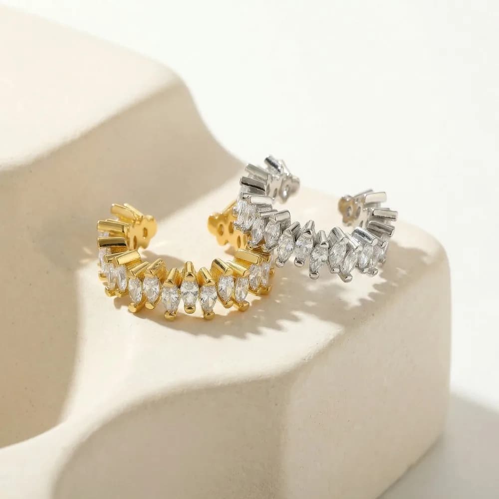 Luxury Y2K clip earrings with irregular C-shaped zircons, no piercing, for Valentine's Day, Korean French vintage style, for women