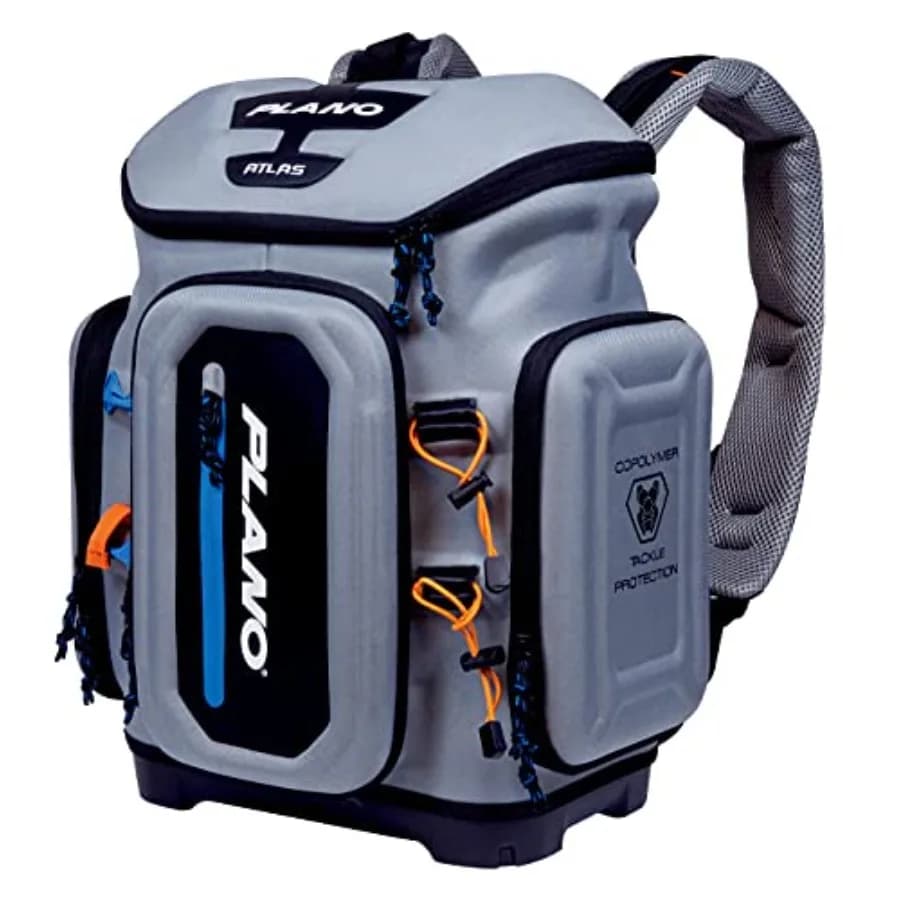 Zaino da Pesca Atlas 3700 in Materiale Grigio per Esche WoLures, Impermeabile con Base Antiscivolo
