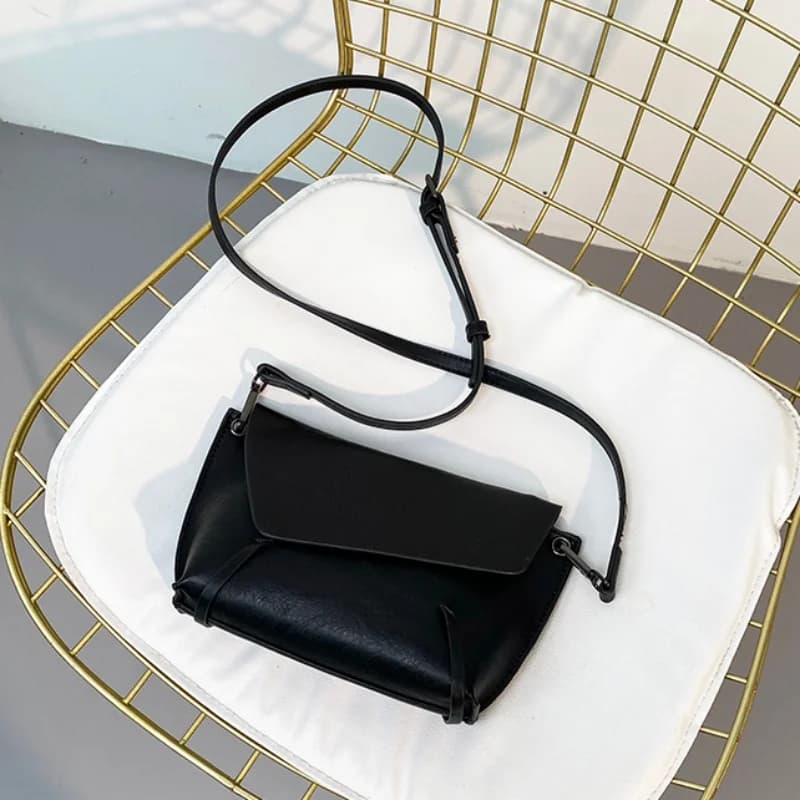 Borsa a tracolla Kpop da donna, piccola borsa a tracolla in pelle PU, borsa a tracolla da donna, borsa a spalla, tendenze moda donna, portafoglio per cellulare nero