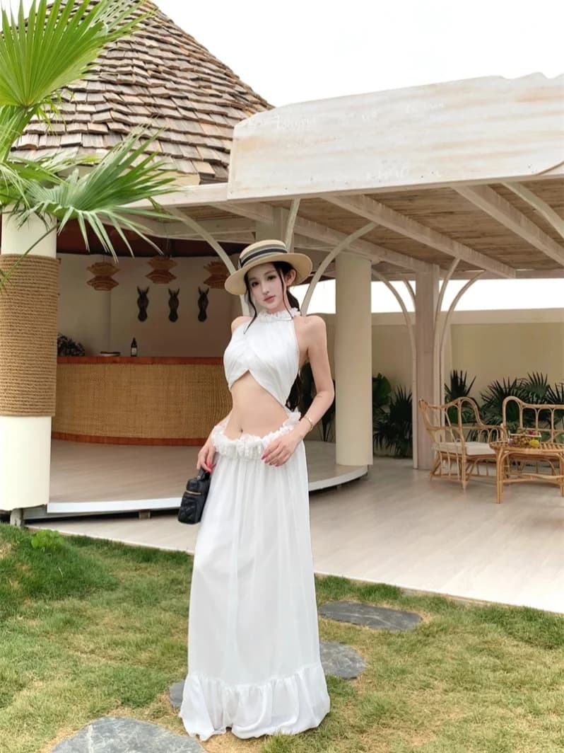 Hot Girl Backless White Hanging Neck Vest Women's Summer Holiday Style Set Lace Trim A-Line Skirt Half Skirt Two-Piece Set