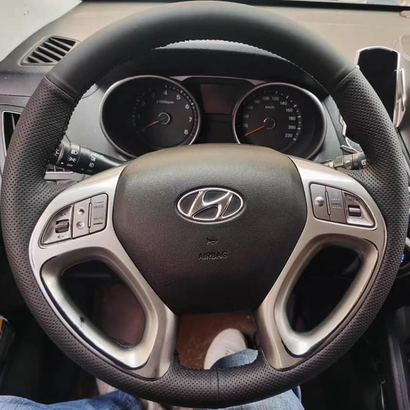 Cover wheel braid 100% suitable for Hyundai ix35 Tucson 2011 2012-2015 Interior accessories car steering wheel cover