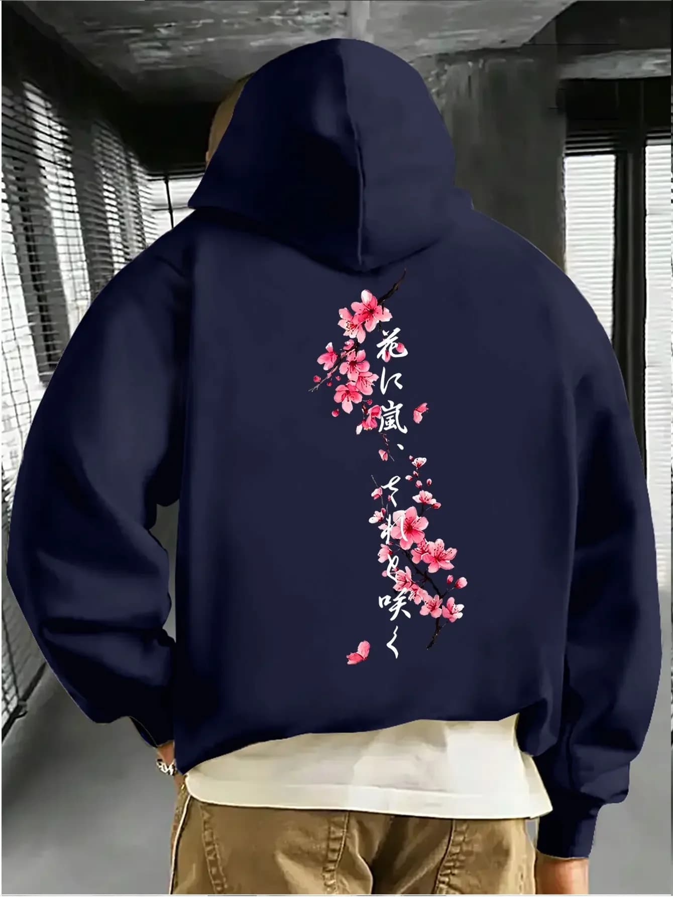 Men's Oriental Hoodie Japanese Plum Blossom Graphic Vertical Calligraphy Back Print Loose Fleece Sweatshirt Autumn Winter