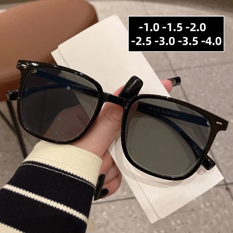 Fashion Outdoor Myopia Sunglasses Women Square Frame Eyeglasses Minus Diopter Eyeglasses UV400 Sun Shades Goggles -1.0 -1.5 -2.0