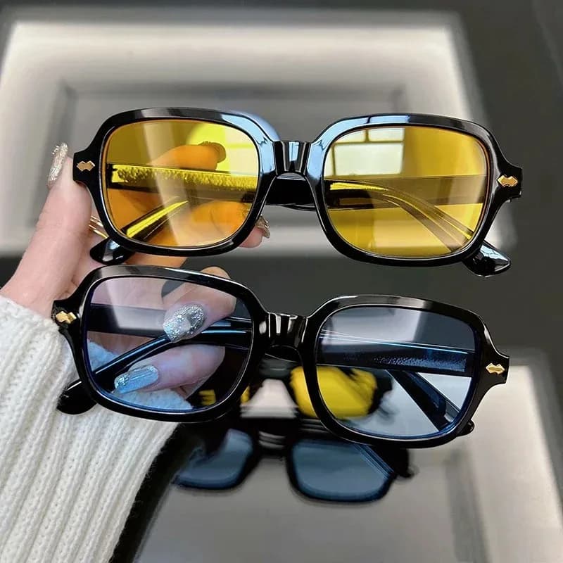 New Vintage Square Sunglasses Women Fashion Small Frame Sun Glasses Male Female Retro Summer Tourism Shade Oculos De Sol