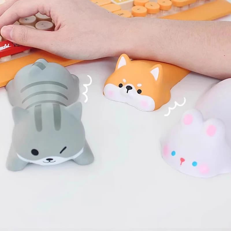 Tappetini da Scrivania con Simpatici Cartoni Animati di Maiali, Gatti, Conigli e Cani, Tappetino per Mouse, Supporto per Polso per Computer e Laptop, Accessori da Ufficio Kawaii