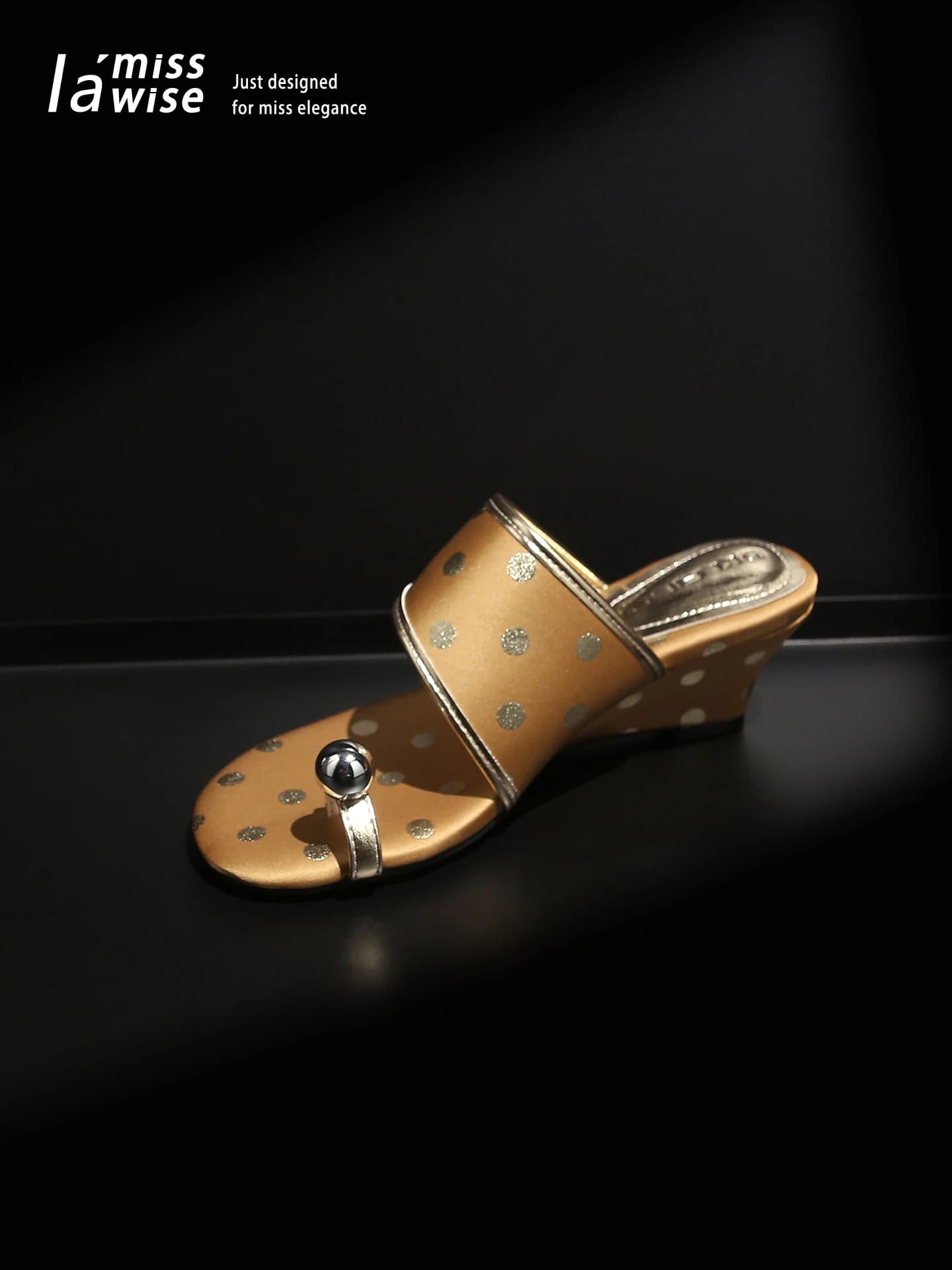Sandali slip-on in raso a pois Gold Coast da donna, sandali estivi freschi da esterno con tacco alto e dettagli metallici, stile court