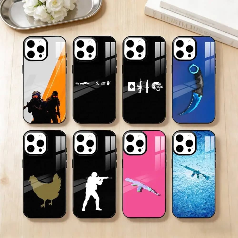 Cover per iPhone 17, 16, 15, 14, 13, Pro, Max, Plus con design Game Counter Strike CS GO, magnetica per ricarica wireless MagSafe