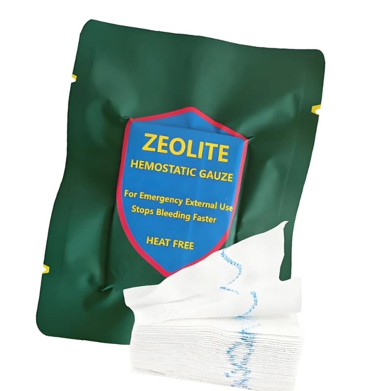 Single Use Hemostatic Zeolite Gauze Pad 7.50cm Wide For Camping Hiking And Trauma Care Z Shaped Folded Bandage