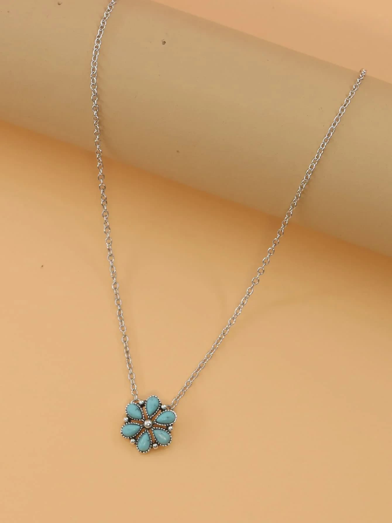 Set di collana con ciondolo a forma di fiore turchese e orecchini a lobo per donna, gioielli alla moda, idea regalo