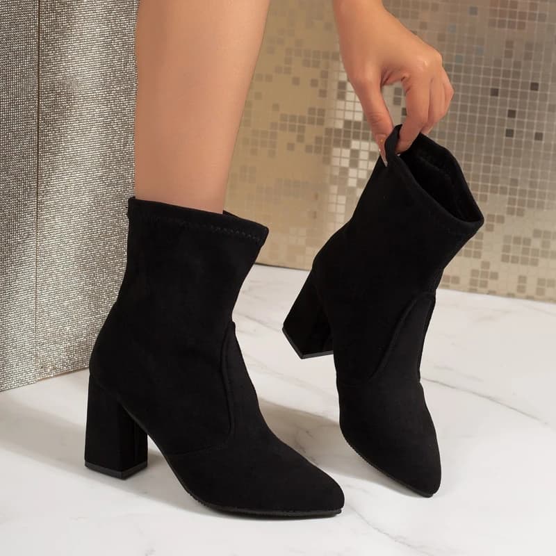 Women's Velvet Short Boots Autumn Winter New Style Versatile High Heel Boots Quality Sharp Point Thick Heel Shoes