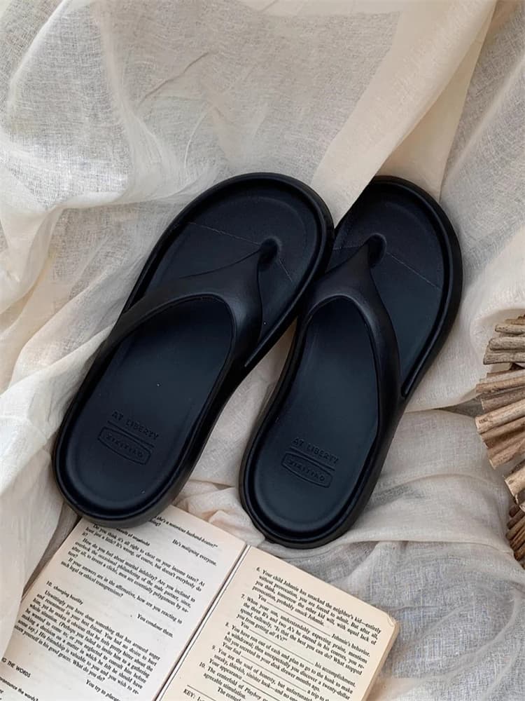 Ciabatte infradito estive casual da donna con fondo morbido in EVA, cinturino sottile, anti-odore, alla moda, sandali da spiaggia con tacco piatto