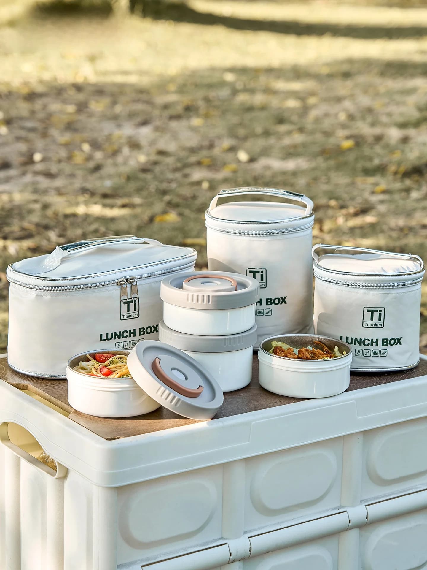 Contenitore per il pranzo in titanio puro, ciotola sigillata per zuppa con scomparto a doppio strato per impiegati e studenti, portatile per picnic e cena.