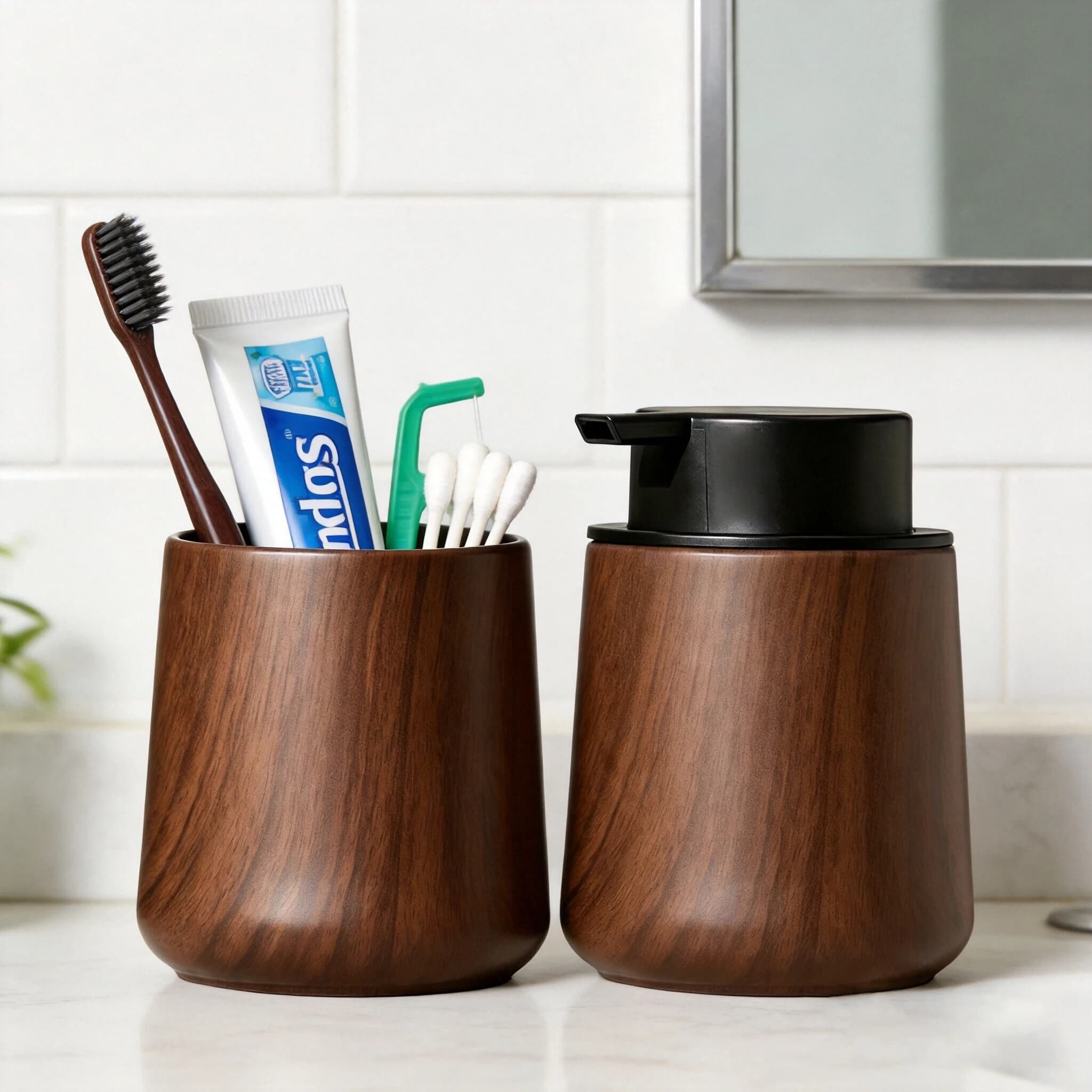 Elegante Set Dispenser Sapone Liquido e Tazza per Bagno e Cucina, Kit Organizzatore, Essenziali Moderni per Casa/Fattoria
