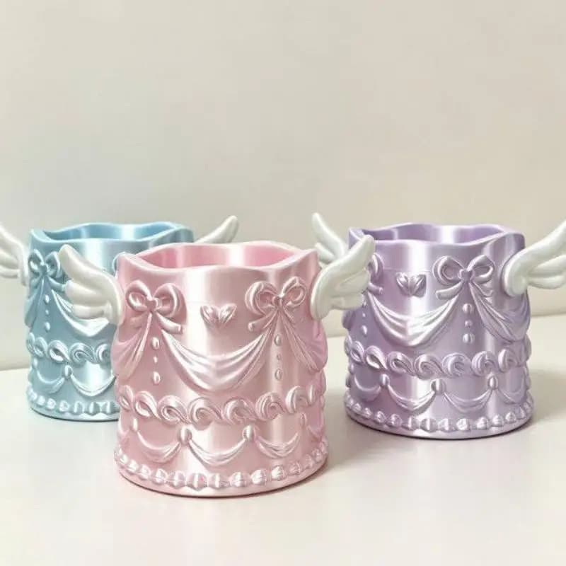 * 1Pcs Silk Texture Girl Luxury Cosmetic Organizer Bucket Angel Wings Relief Makeup Brush Holder Desktop Pen Cup Gift For Women