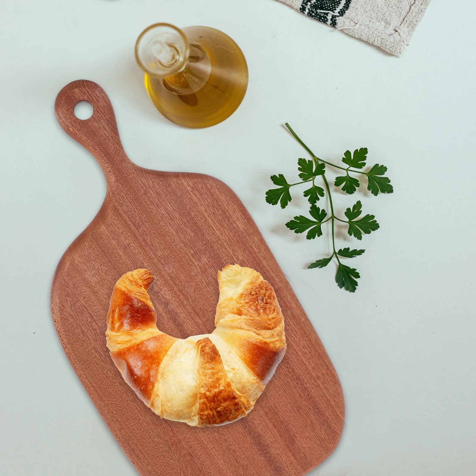 Tagliere in Legno Massello Multifunzione per Cucina, per Carne, Frutta e Verdura, con Manico e Design Appendibile, per Uso Domestico