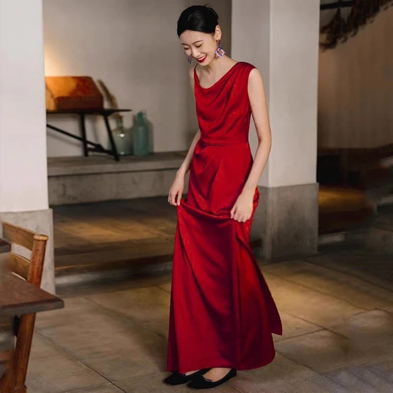 Vestaglia da Sposa Sexy in Raso Rosso con Spalline, Abito da Sera per Fidanzamento e Matrimonio, Stile con Cerniera a Vita Media in Pelle