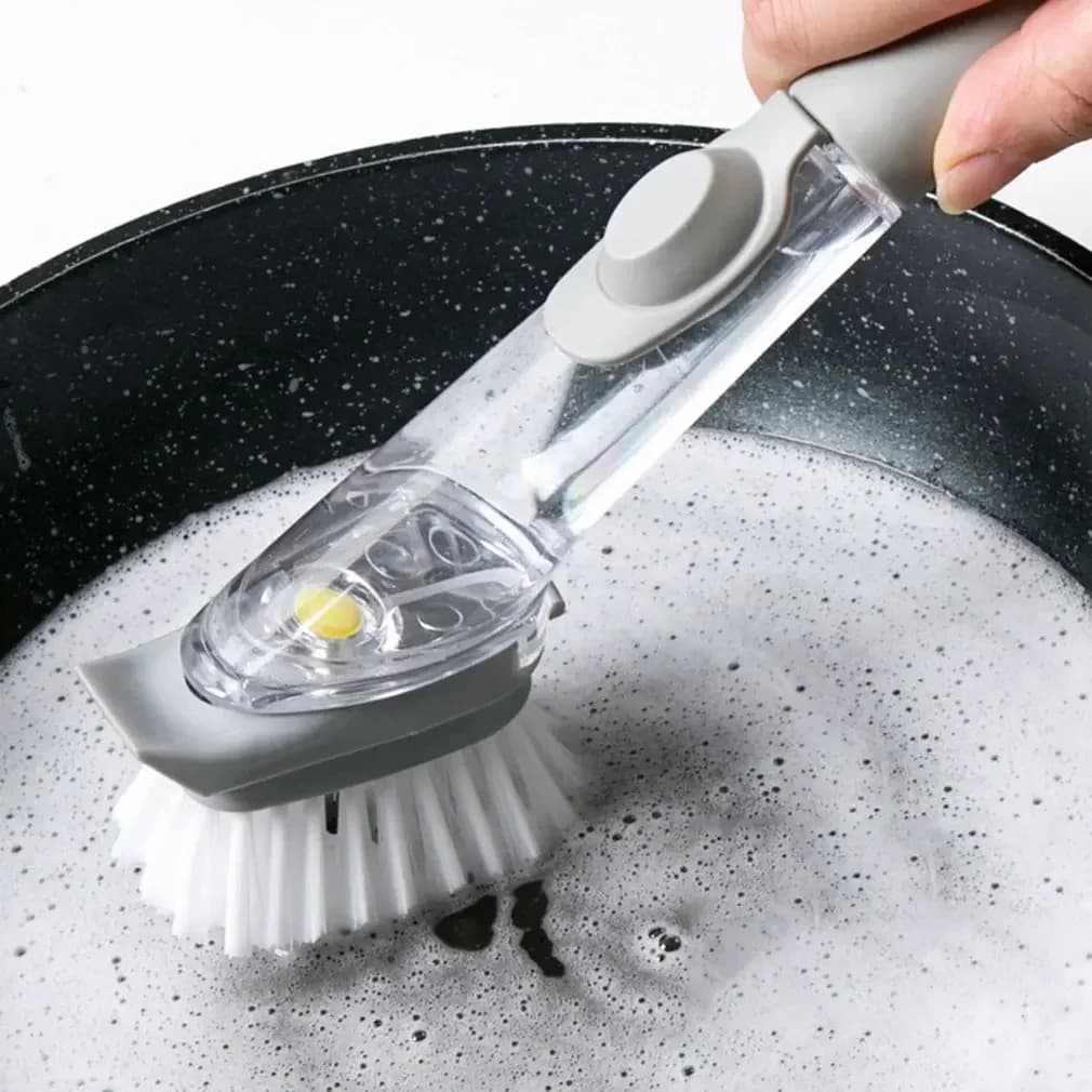 Spazzola per pentole da cucina Spazzola per erogazione di sapone con 3 teste di spugna Spazzola per piatti multifunzione antiscivolo con manico lungo Scrubber per lavello