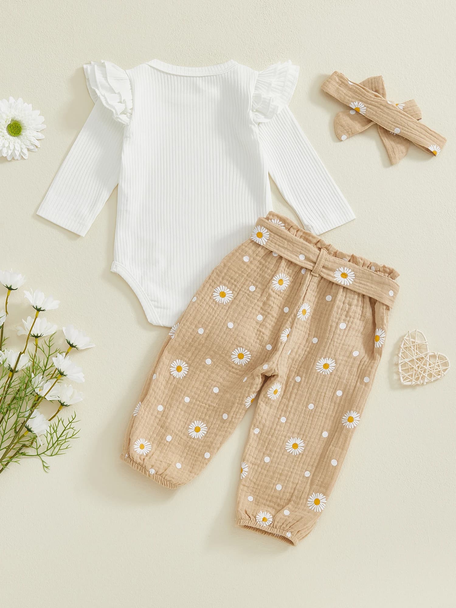 Lovely autumnal suit for children, long sleeves with volant, floral trousers, matching bow for hair and belt - Set of 4 pieces