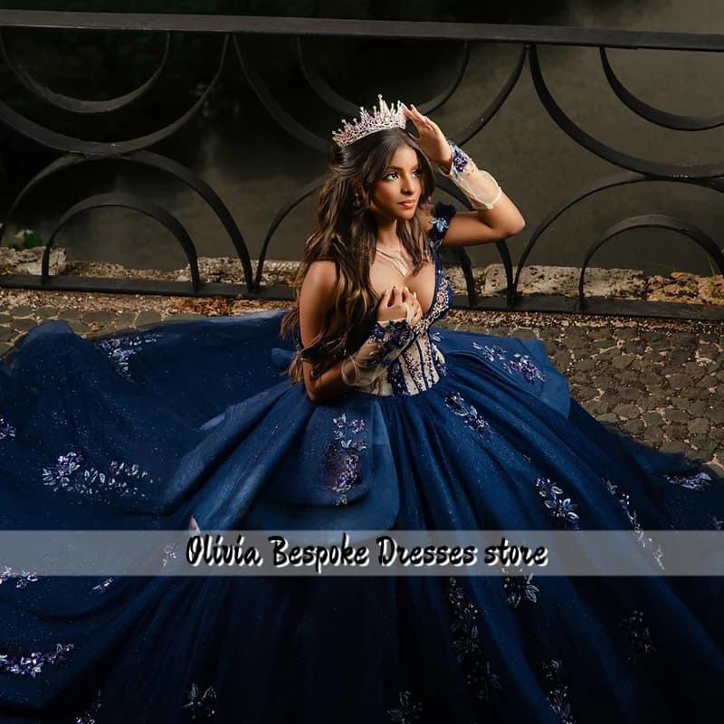 Splendidi abiti Quinceanera in cristallo Abiti da ballo glitter Festa di compleanno per ragazza Dolce 16 Abito da cerimonia personalizzato con spalle scoperte
