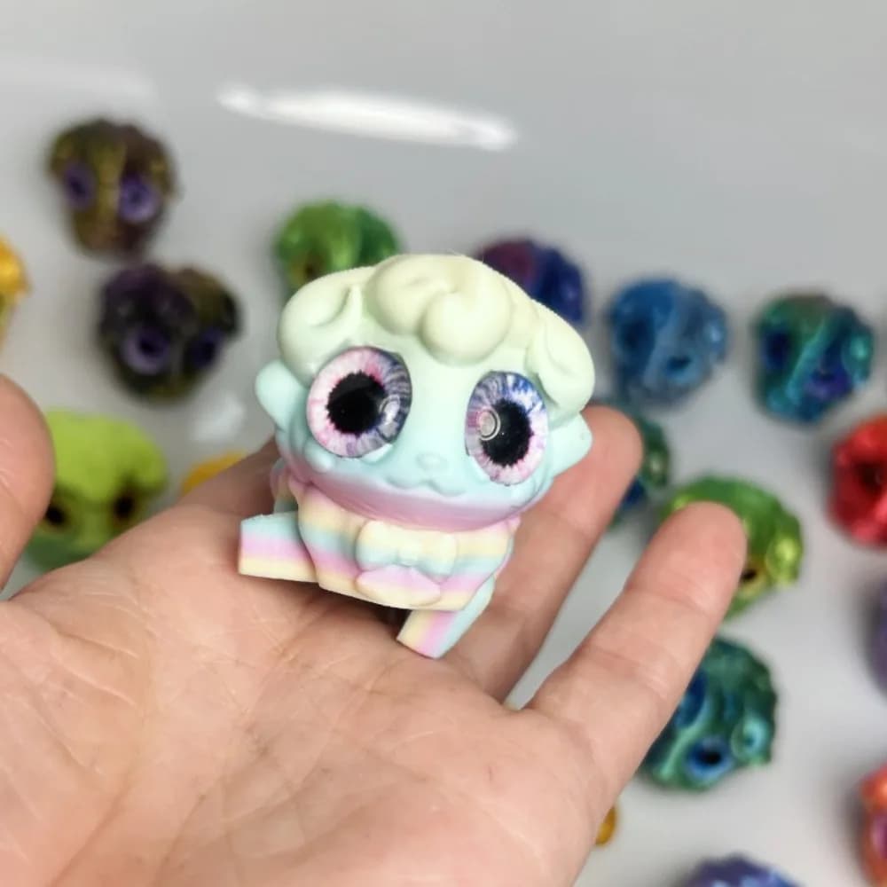 Stampa 3D Cute Sheep Toy Figure Multi-giunto Mobile Simulazione Occhi Animale Agitarsi Giocattolo per Accessori Per La Casa Giocattoli Per Bambini Regali