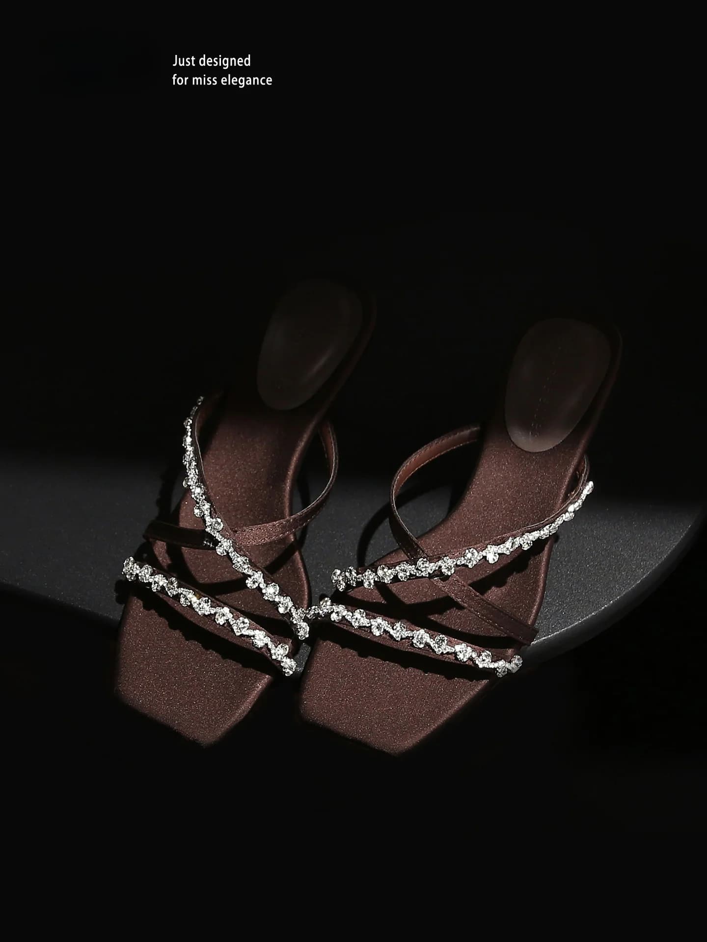 Sandali Star River Water Diamond Buckle 2026 Nuovi Tacchi Alti Sottili Primavera Estate Ciabatte Aperte da Esterno