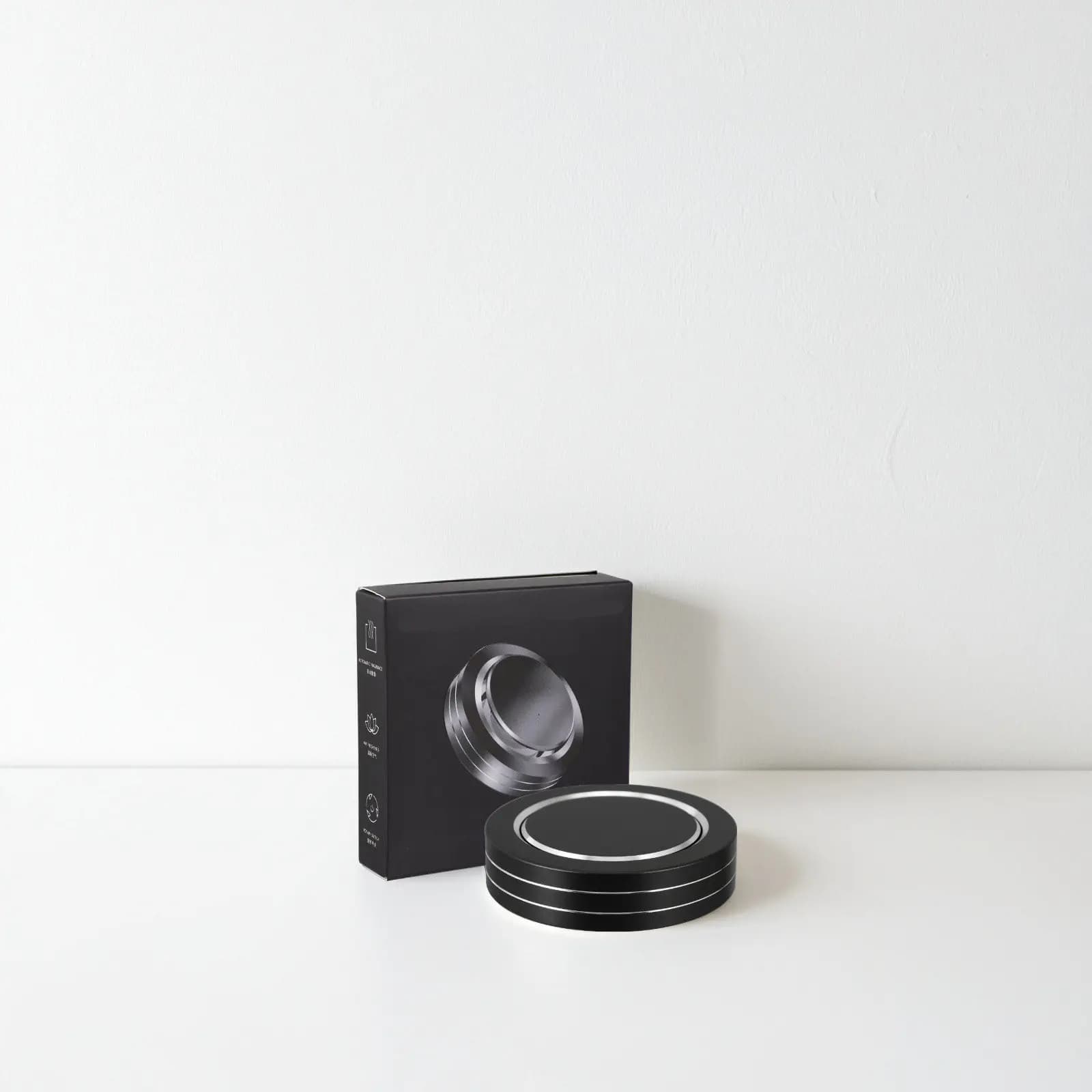 Set di 1 Deodorante per Auto in Lega di Alluminio, Diffusore di Aromi Leggero e Facile da Sostituire, Fragranza per Auto