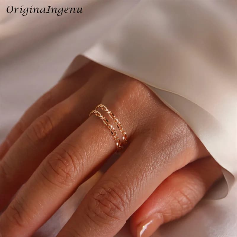 Anello a catena a doppio strato riempito in oro 14 carati Anello a nocca minimalista Anello delicato per gioielli resistenti all'appannamento per le donne
