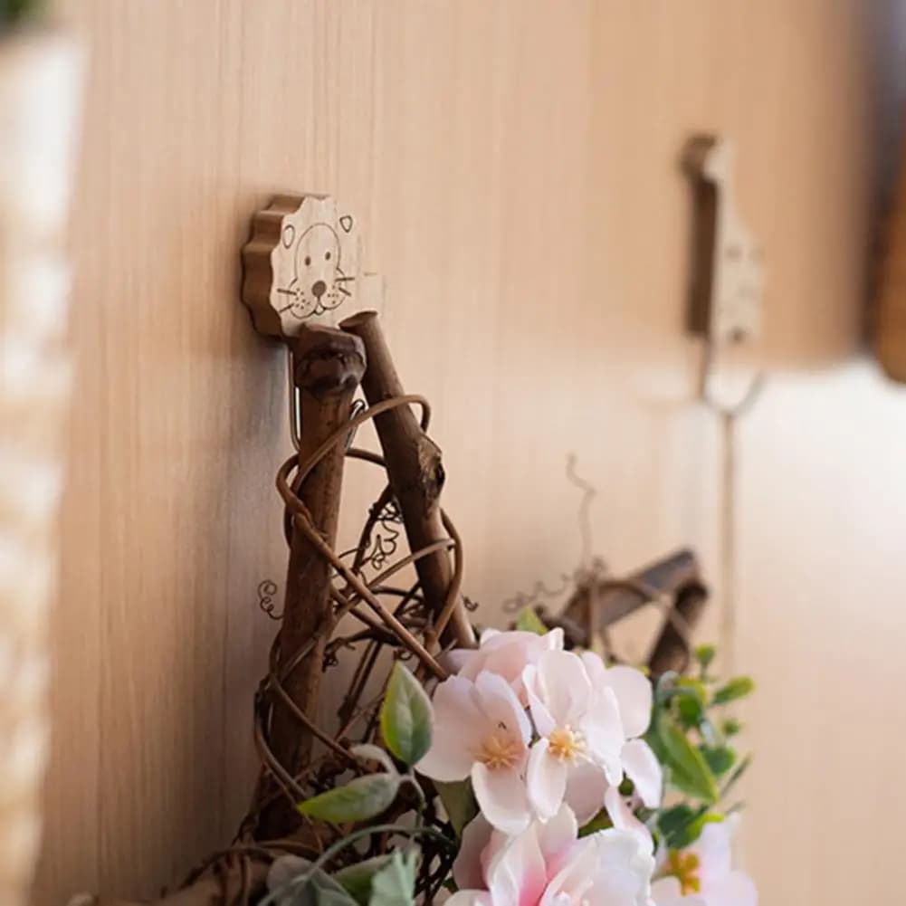Hanging Hooks Cute Clothes Hooks Theme Wall Hooks Wooden Wall Hooks for Cartoon Hooks Resistant Clothes Hangers Easy to Install