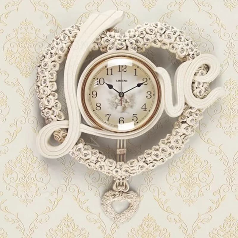 Aesthetic Luxury Cute Interior Bedroom Wall Clock xenomorph Reloj De Pared Decoration Living Room