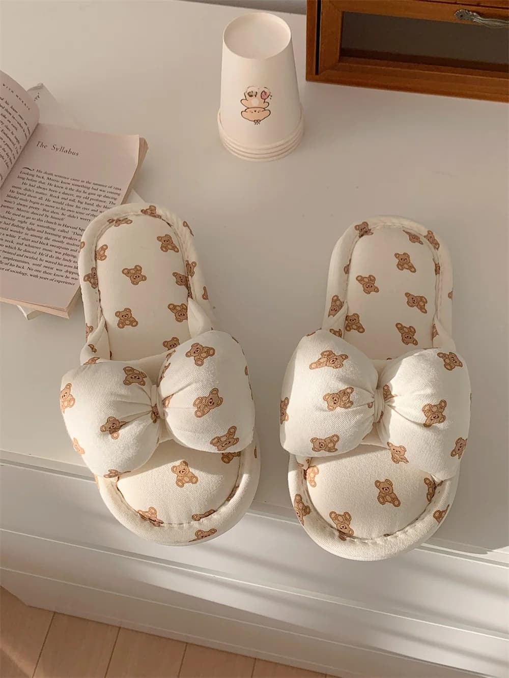 Pantofole in Cotone e Lino con Orsetto Carino, Universali per Donna, Quattro Stagioni, con Nodo a Cuore, Antiscivolo, Comode per Casa