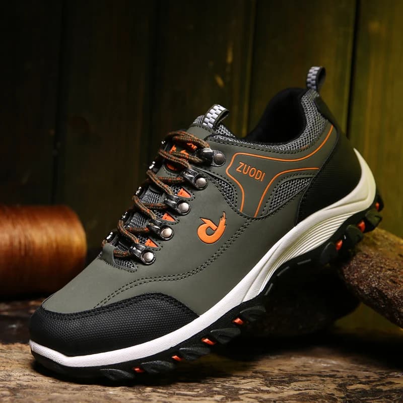 Scarpe da uomo di marca Scarpe da ginnastica traspiranti estive Mocassini da uomo leggeri da esterno di lusso Scarpe da trekking per uomo con