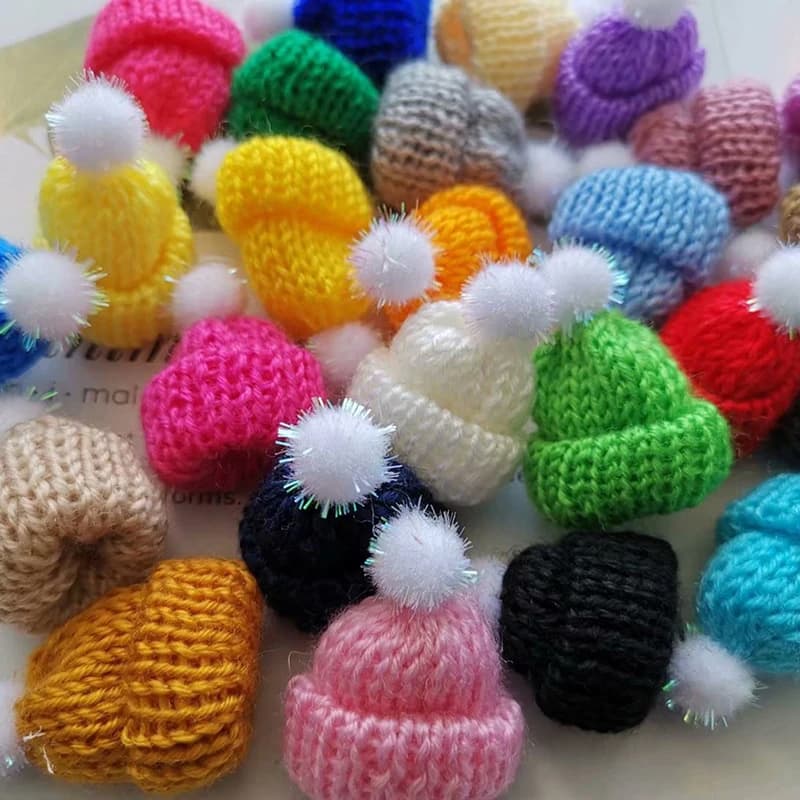 10 pz 3.5CM misto filato di lana Mini cappello berretto copricapo indumento bambola materiali artigianali colore casuale