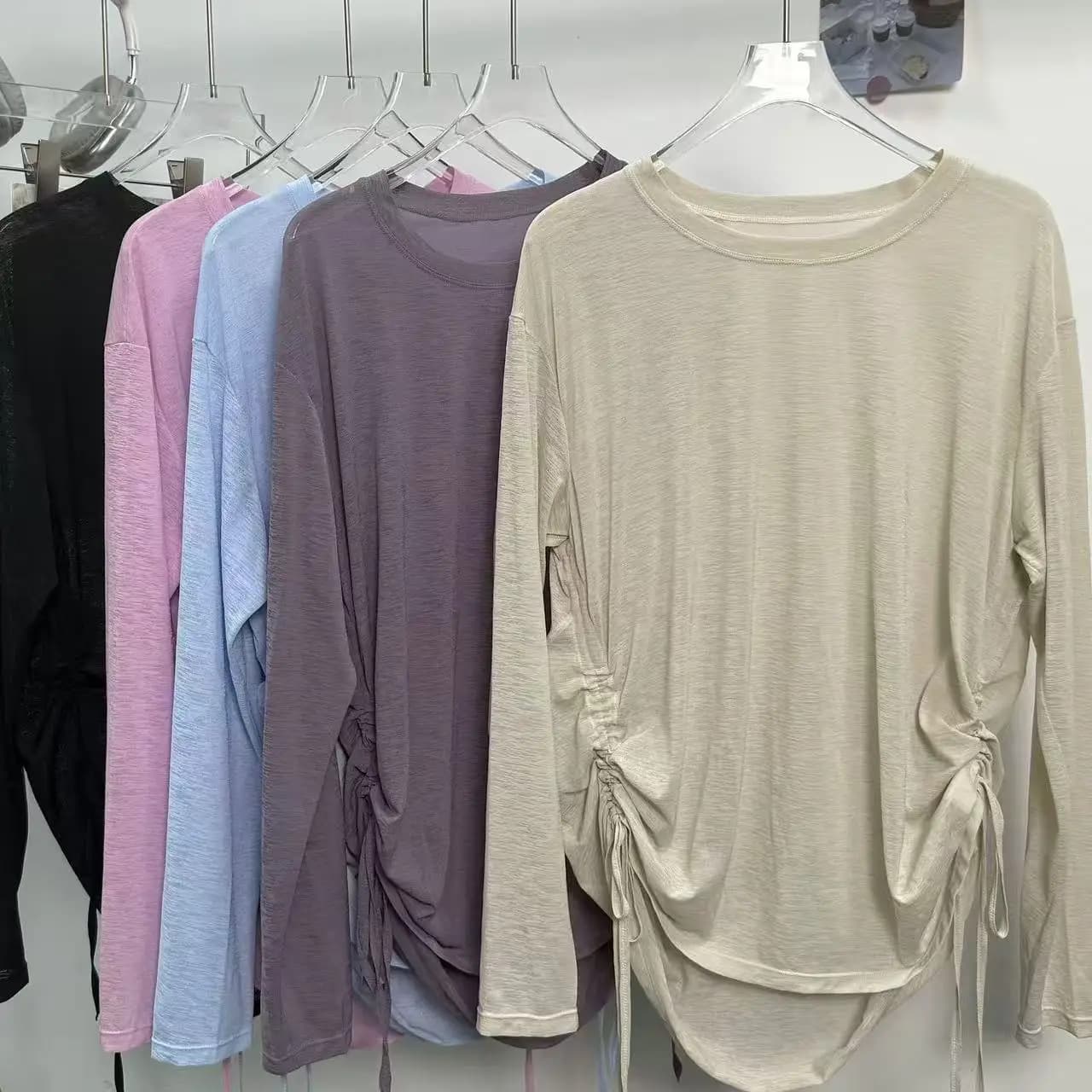 T-shirt sportiva in filato fiammato Palestra Fitness Camicetta a pieghe con coulisse Allenamento Pilates Abbigliamento fitness professionale Yoga Maniche lunghe
