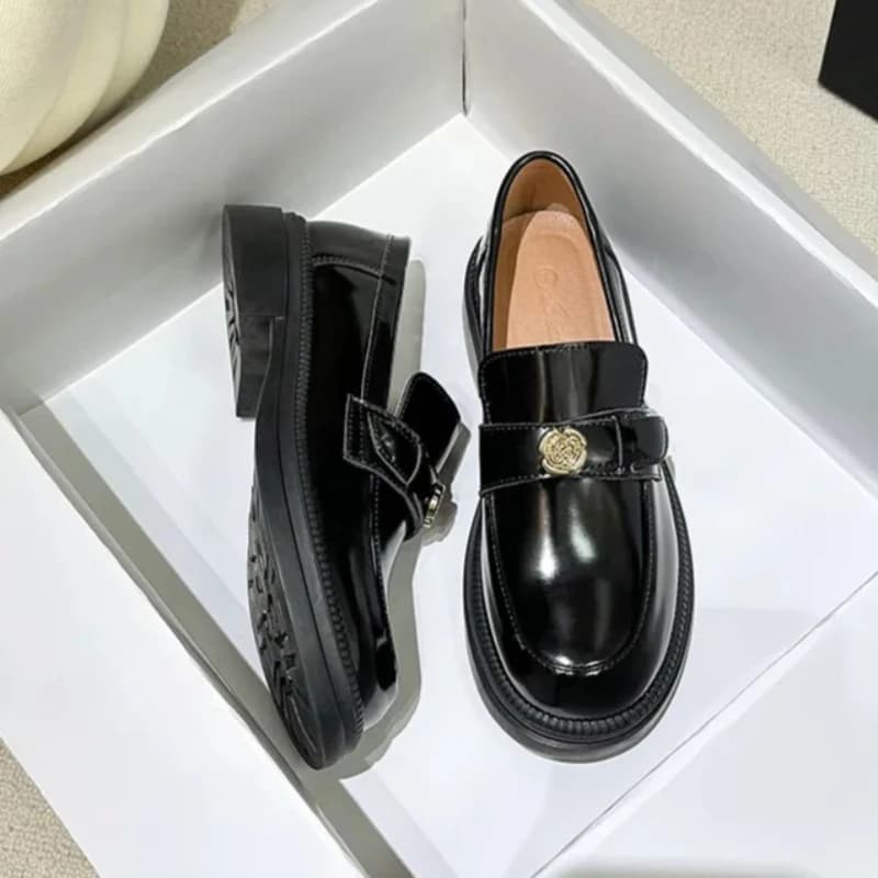 Fashion woman slip-on shoes casual girl leather heel big shoes with high heel shoes with plateau with increasing height