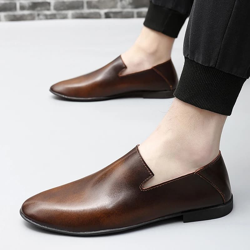 Classic Brand Men's Leather Casual Shoes High-end Banquet Dress Shoes Retro Brown Office Men's Business Work Shoes Daily Comfort