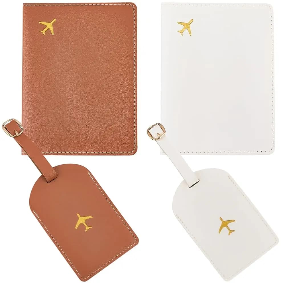 Set di 2 Porta Passaporto in Pelle PU Mr e Mrs, Set di Etichette per Bagagli, Custodie per Carte Aeree per Luna di Miele, Protezione per Libri, Marrone