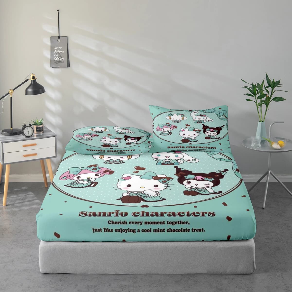 Set di lenzuola con stampa digitale ad alta definizione in 3 pezzi, set di lenzuola con motivo personaggi dei cartoni animati Sanrio, set di lenzuola con stampa floreale di grandi dimensioni, include 1 lenzuolo con angoli + 1/2 federe, adatto per camera da letto, camera degli ospiti, decorazioni per la casa, lenzuolo con angoli in fibra di poliestere + federa, biancheria da letto ultra morbida, tessuto spesso e ultra morbido, confortevole per tutte le stagioni, lavabile in lavatrice