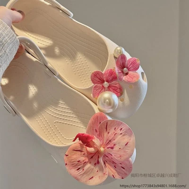 Ballet hole shoes high sense beautiful flower color bag head drag flower pearl DIY beautiful hole shoes slippers