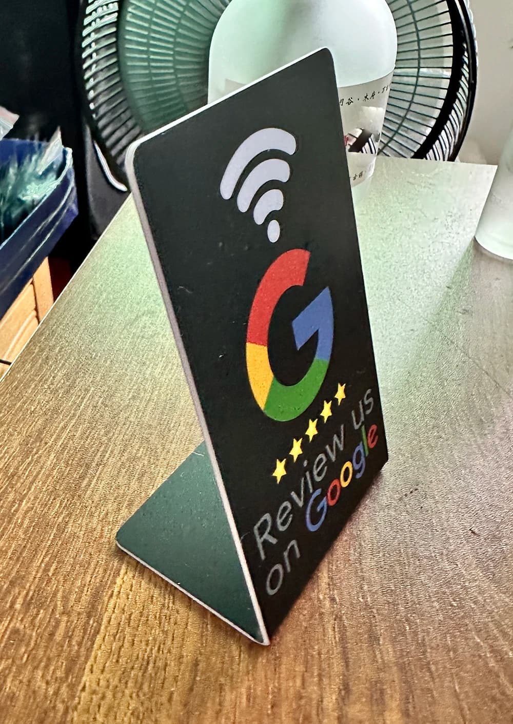 Scheda di revisione Google programmabile da 13,56 Mhz Tabella stazione NFC Recensioni di Google Display Staffa di marca in piedi per schede di piegatura