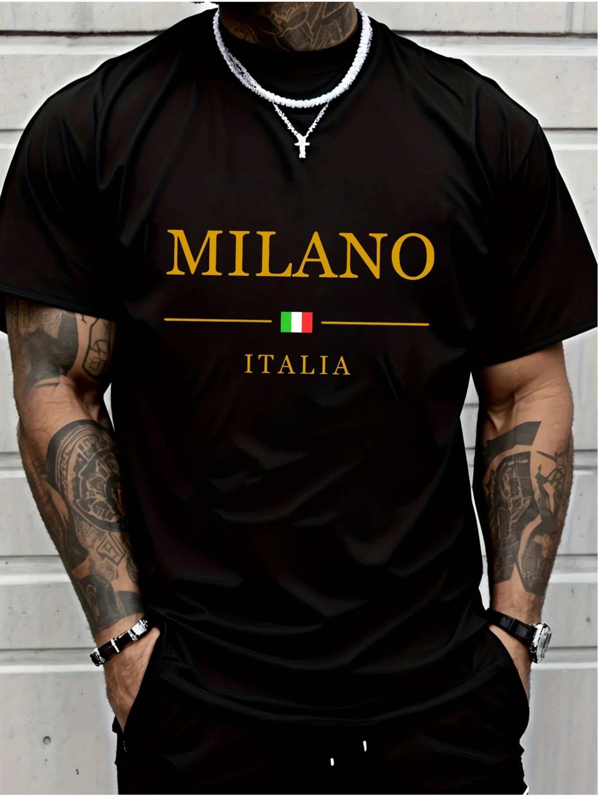 T-Shirt da Uomo 100% Cotone Premium con Stampa Grafica Milano Italia | Maglietta Nera con Collo Tondo Taglia S