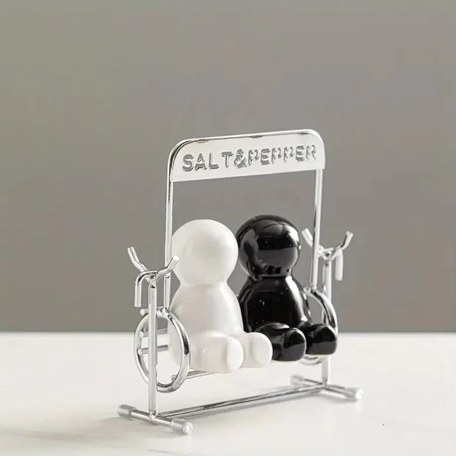Pepper Salt Bottle Shaker Spice Jars Ceramic Set Western Dining Table Seasoning Bottle Kitchen Spice Seasoning Jar Accessories