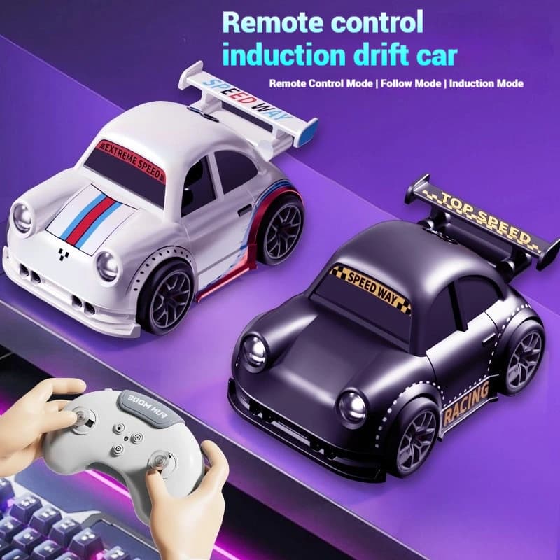 Mini RC Drift Car 2.4G con luci e suoni Telecomando multifunzione per divertimento interno/esterno