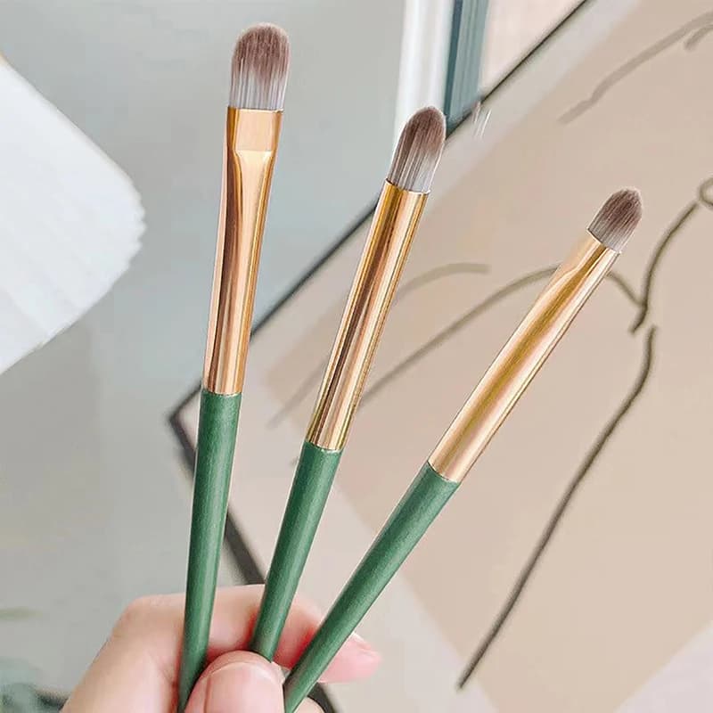 Z. Set of 3 Brushes Detail for Umbrella, Cosmetic Instrument for Lighting, Soft Brush for Smooth and Blush, Beauty and Make-up