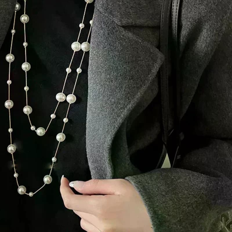 Elegante collana a doppio strato con perle simulate per donna, collana a catena lunga.