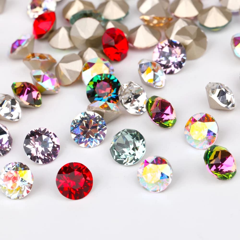 Strass in vetro Pointback da 4-10 mm Rosso Rosa Bianco Strass per la decorazione delle unghie Glitter Charms per unghie Gemme Perline di vetro rotonde