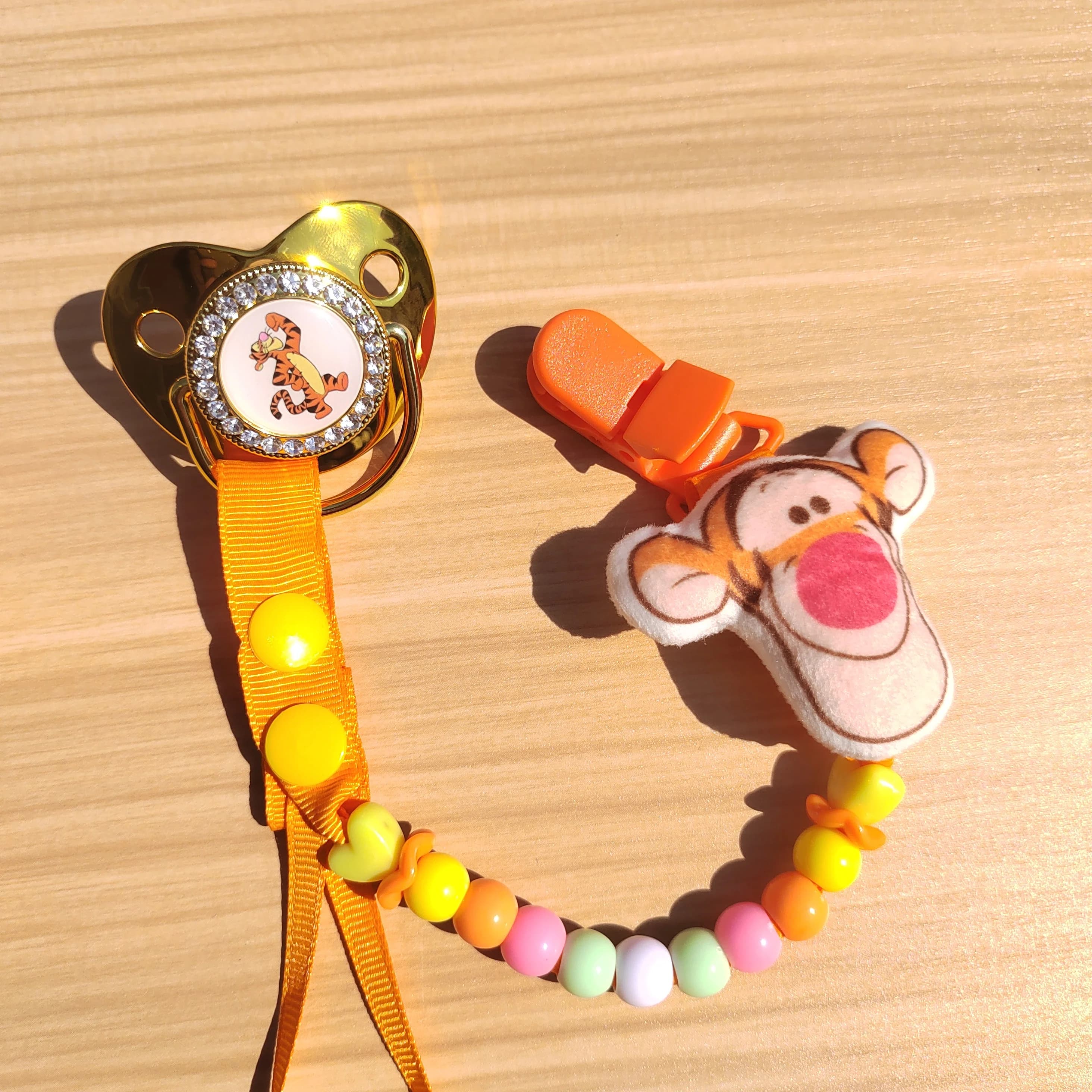 Miniso Tigger Baby Ciuccio Clip a catena per neonati BPA Free Luxury Bling Ciuccio Ciuccio fittizio in silicone Chupeta0-12 mesi